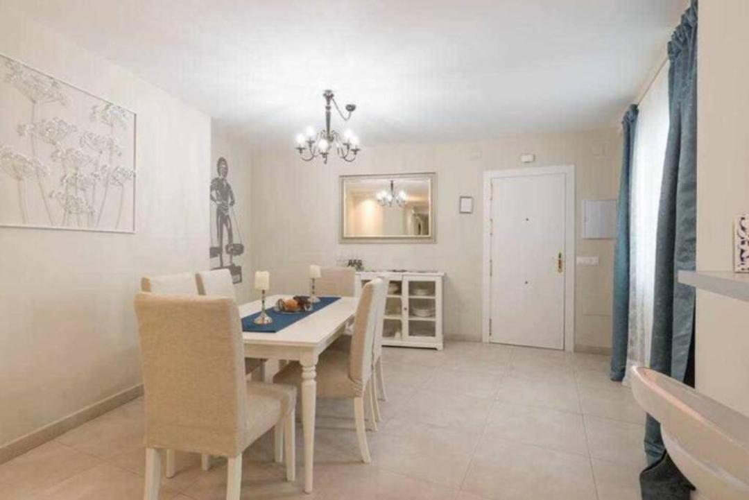 Apartamento Premium Junto A Catedral Málaga Buitenkant foto